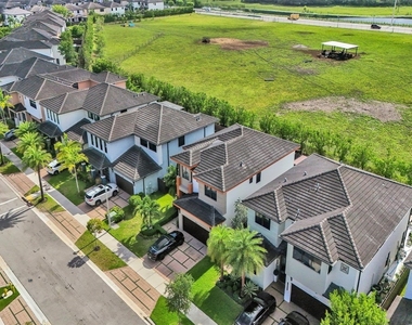 15501 Nw 88th Avenue - Photo Thumbnail 16