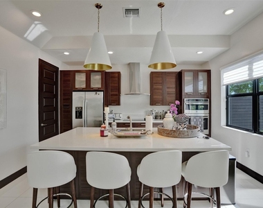 15501 Nw 88th Avenue - Photo Thumbnail 60