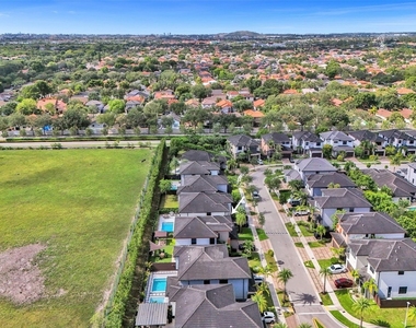 15501 Nw 88th Avenue - Photo Thumbnail 22