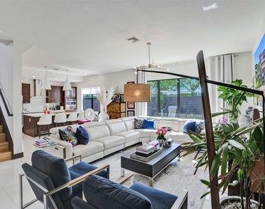 15501 Nw 88th Avenue - Photo Thumbnail 62
