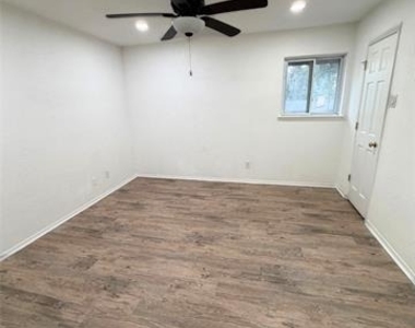 2803 Rio Branco Street - Photo Thumbnail 10