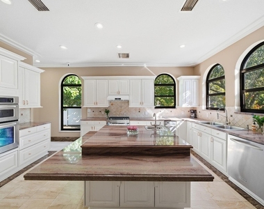 10270 Sw 58th Street - Photo Thumbnail 11
