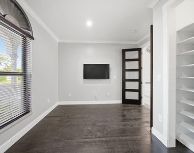 10270 Sw 58th Street - Photo Thumbnail 36