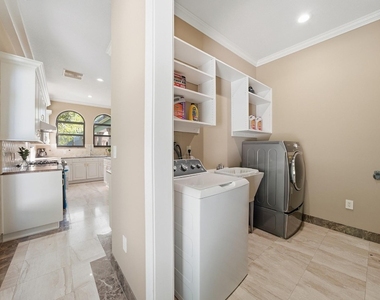 10270 Sw 58th Street - Photo Thumbnail 17