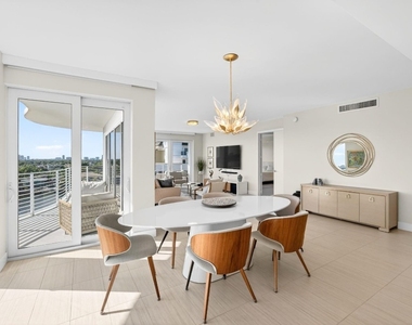 612 Bayshore Drive - Photo Thumbnail 4