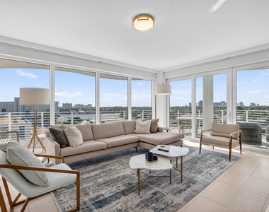 612 Bayshore Drive - Photo Thumbnail 6
