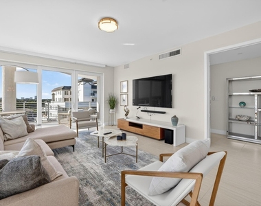612 Bayshore Drive - Photo Thumbnail 7