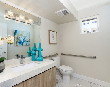 1 Spyglass Avenue - Photo Thumbnail 6