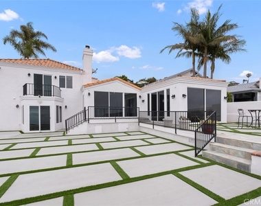 4013 Via Manzana - Photo Thumbnail 10