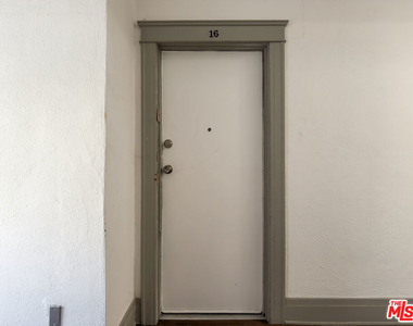 908 S Normandie Avenue - Photo Thumbnail 9