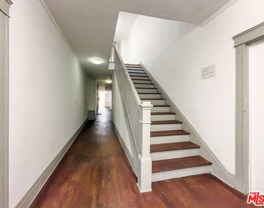 908 S Normandie Avenue - Photo Thumbnail 8