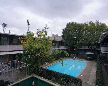 11133 Rose Avenue - Photo Thumbnail 1