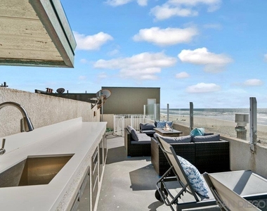 3911 Ocean Front Walk - Photo Thumbnail 24