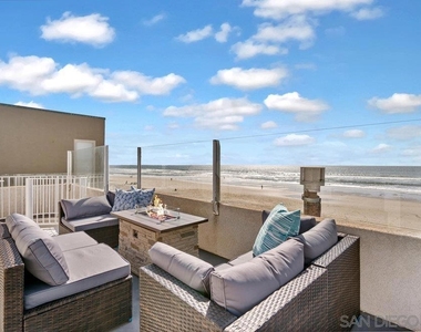 3911 Ocean Front Walk - Photo Thumbnail 23
