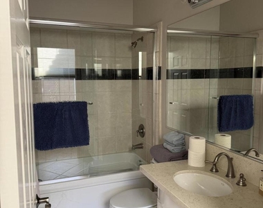 81165 Desert Sage Court - Photo Thumbnail 16