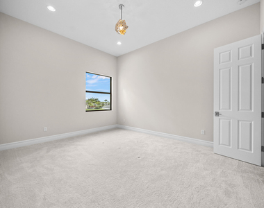9168 Benedetta Place - Photo Thumbnail 21