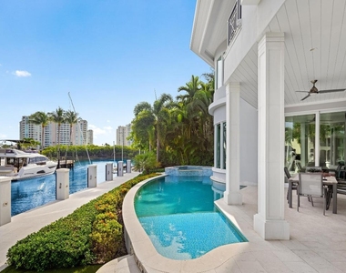 863 Enfield Street - Photo Thumbnail 61