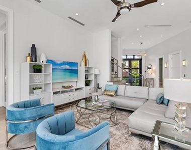 863 Enfield Street - Photo Thumbnail 7