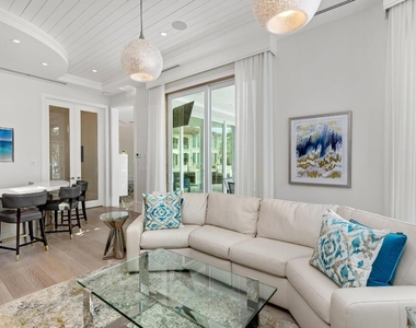 863 Enfield Street - Photo Thumbnail 12