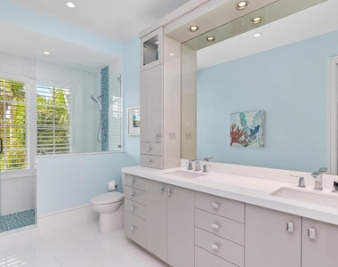 863 Enfield Street - Photo Thumbnail 53