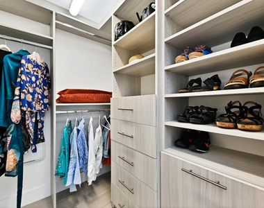 111 Se 1st Avenue - Photo Thumbnail 12