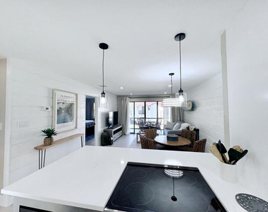 2050 Oleander Boulevard - Photo Thumbnail 17