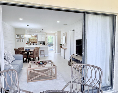 2050 Oleander Boulevard - Photo Thumbnail 18
