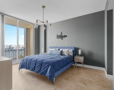 550 Okeechobee Boulevard - Photo Thumbnail 8