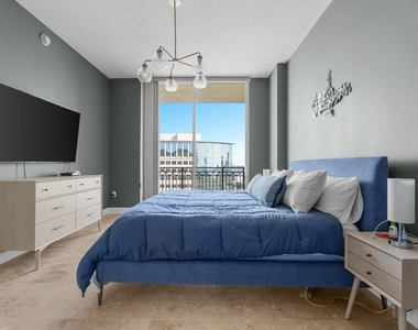 550 Okeechobee Boulevard - Photo Thumbnail 7