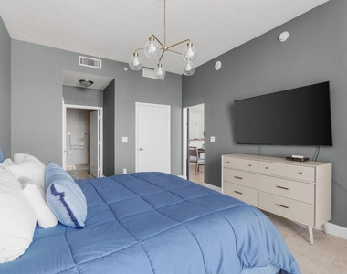 550 Okeechobee Boulevard - Photo Thumbnail 9