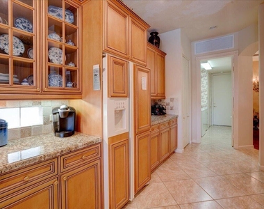 10891 Northgreen Drive - Photo Thumbnail 36