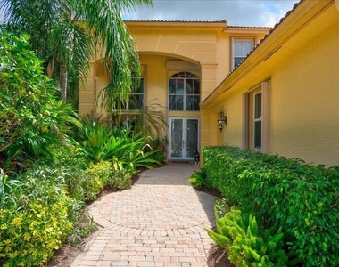 10891 Northgreen Drive - Photo Thumbnail 17