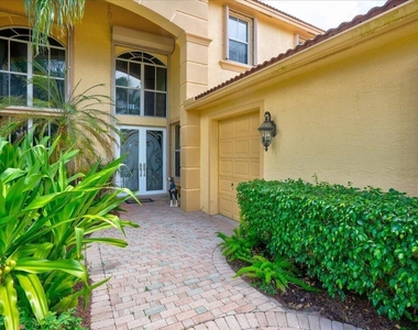 10891 Northgreen Drive - Photo Thumbnail 18