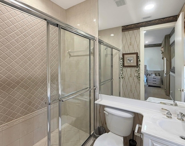 10891 Northgreen Drive - Photo Thumbnail 74