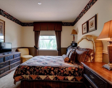 10891 Northgreen Drive - Photo Thumbnail 55