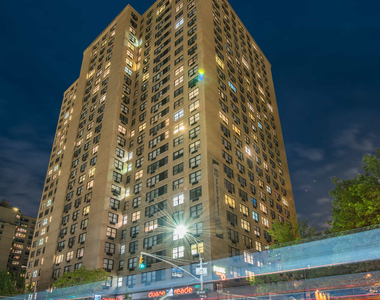 240 East 27th Street - Photo Thumbnail 40