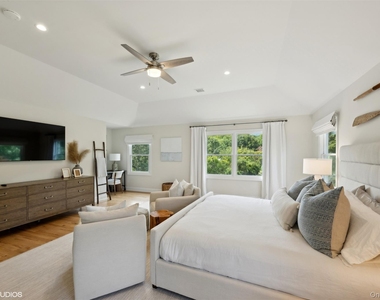 935 Corey Creek Lane - Photo Thumbnail 7