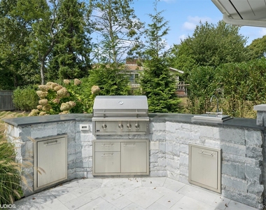 935 Corey Creek Lane - Photo Thumbnail 16