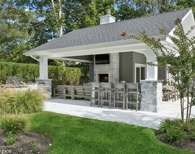 935 Corey Creek Lane - Photo Thumbnail 13