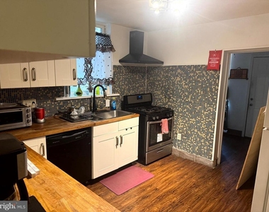 5707 Lansdowne Avenue - Photo Thumbnail 6