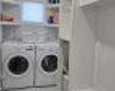 718 N Long Beach Boulevard - Photo Thumbnail 9