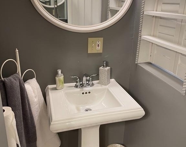 5807 Gist Avenue - Photo Thumbnail 15