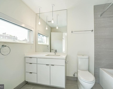 446 Ridge Street Nw - Photo Thumbnail 5
