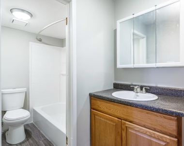 2230 Dexter Avenue - Photo Thumbnail 5