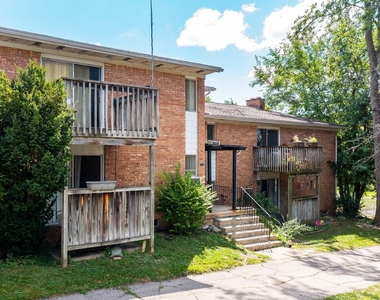 2230 Dexter Avenue - Photo Thumbnail 16
