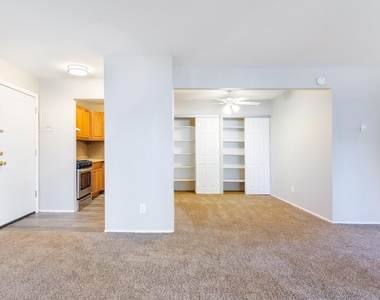 2230 Dexter Avenue - Photo Thumbnail 8