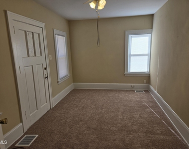 205 N Smithfield Road - Photo Thumbnail 3