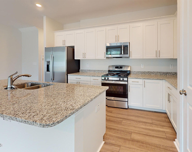 200 Lemon Leaf Place - Photo Thumbnail 3