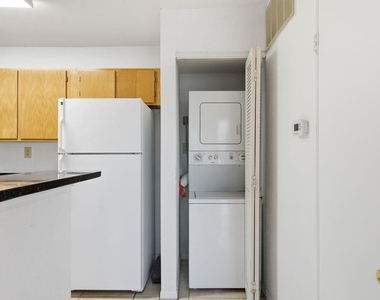 4500 E Oltorf St - Photo Thumbnail 10