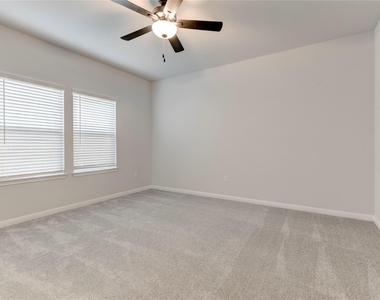 10716 Timber Brook Pass - Photo Thumbnail 10